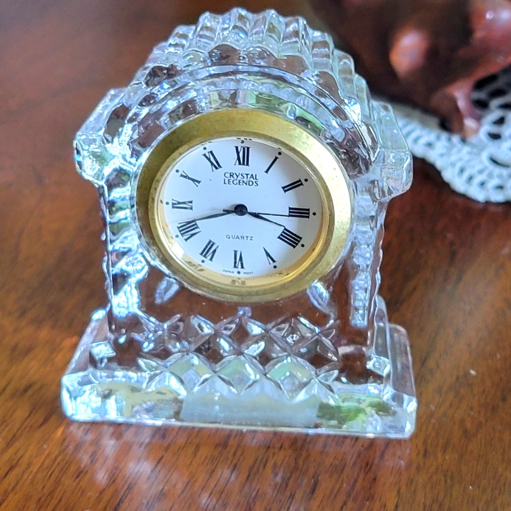 Crystal Legends, Godinger Desk Table Clock
